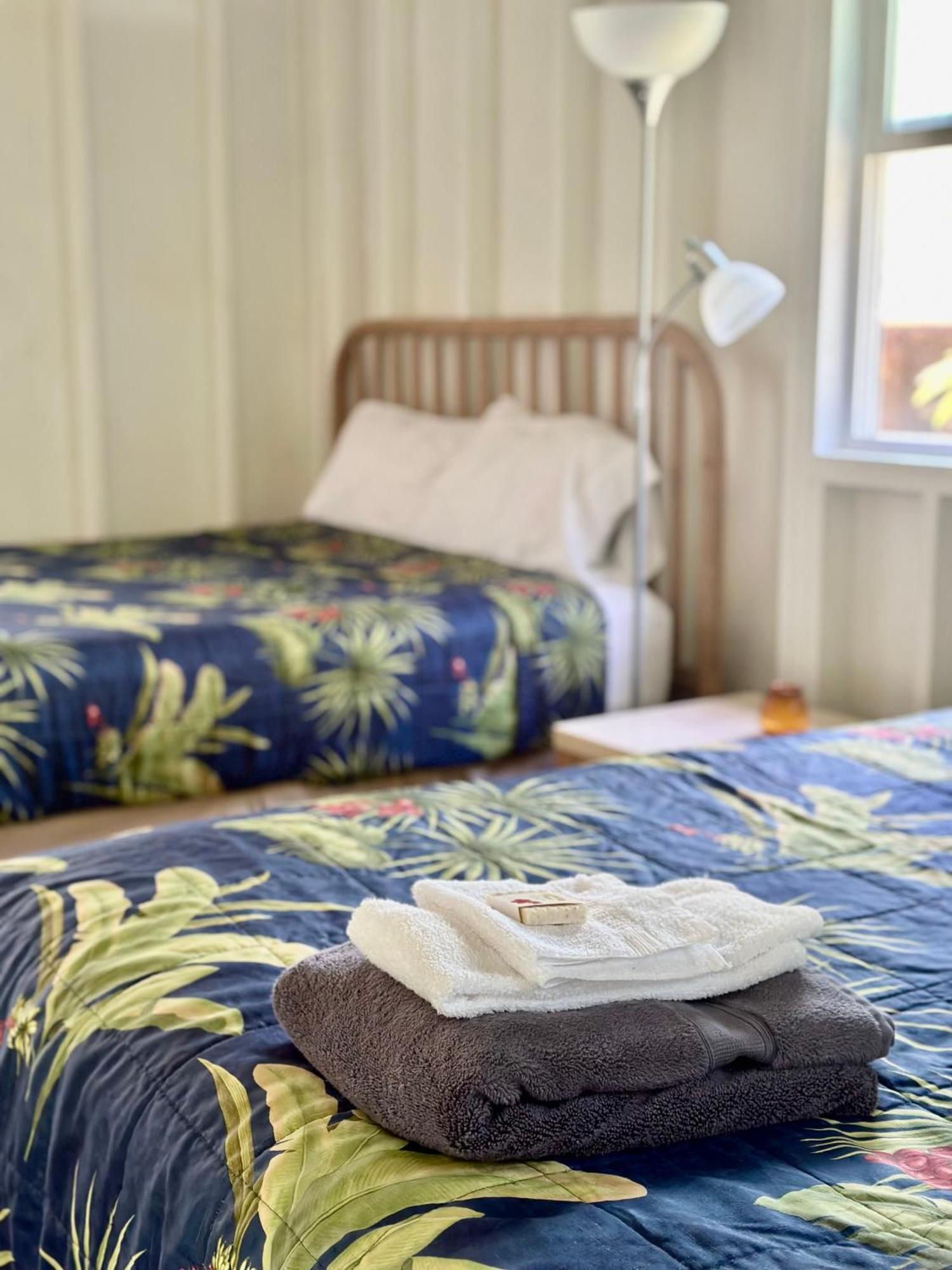 Hawaiian Sanctuary Eco Retreat Center Villa Pahoa Bilik gambar